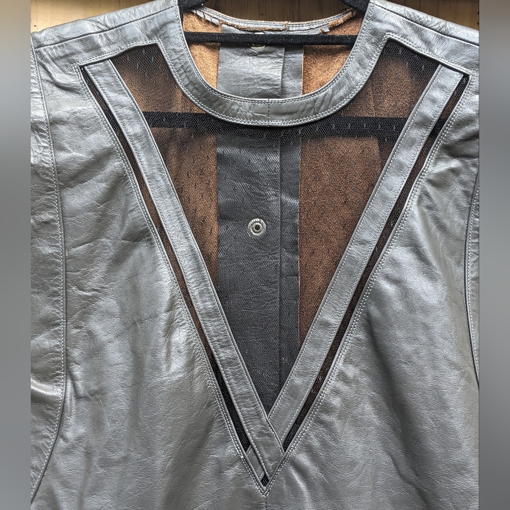 80s Structured Leather Dress - image 3